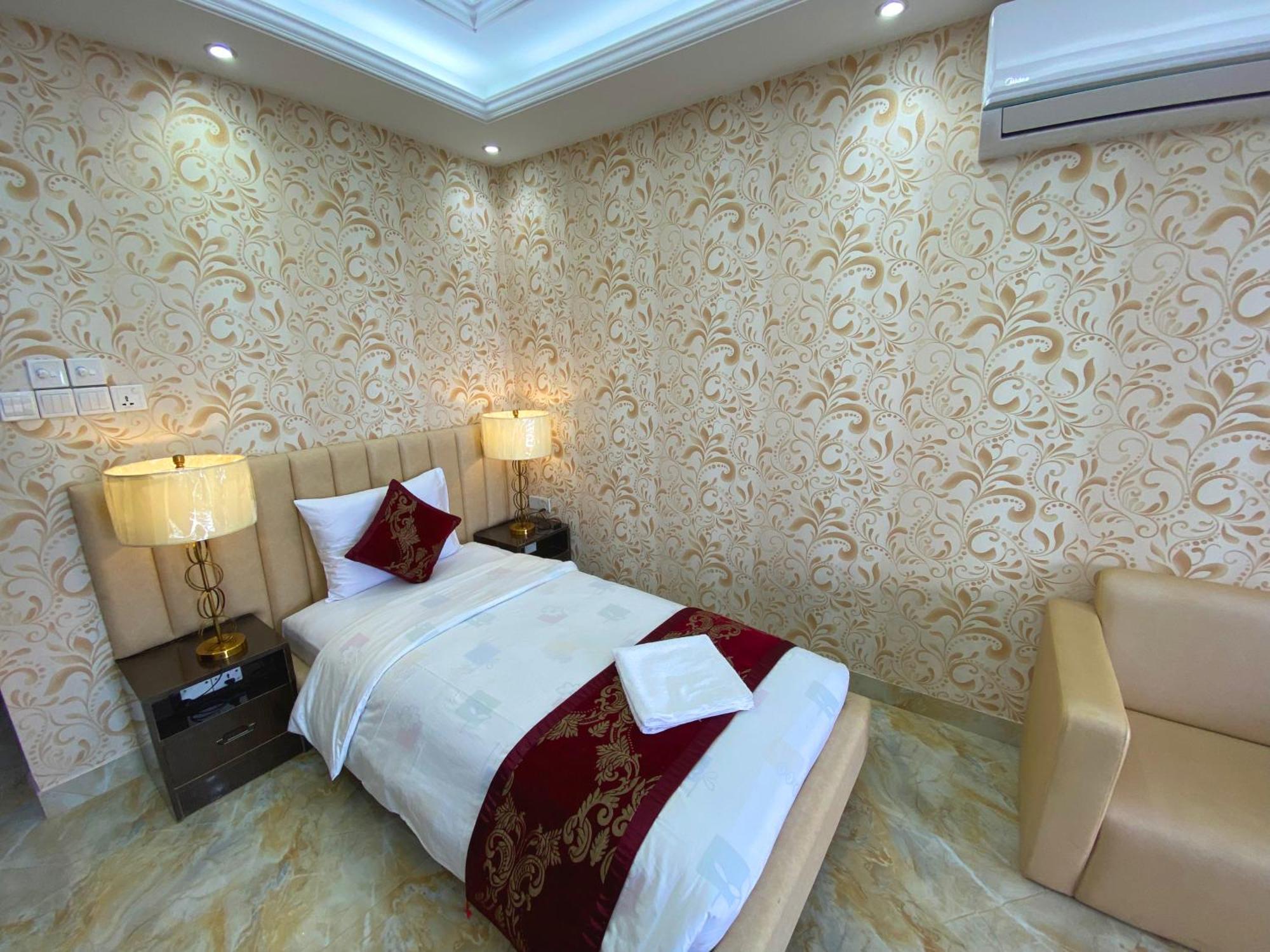 Hotel Valentino Noakhali المظهر الخارجي الصورة